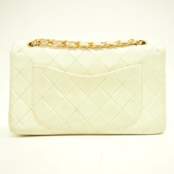 z0003580 2 Chanel Matelasse Double Flap Shoulder Bag White