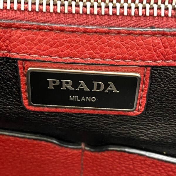 z0004942 14 Prada Backpack Nylon Red