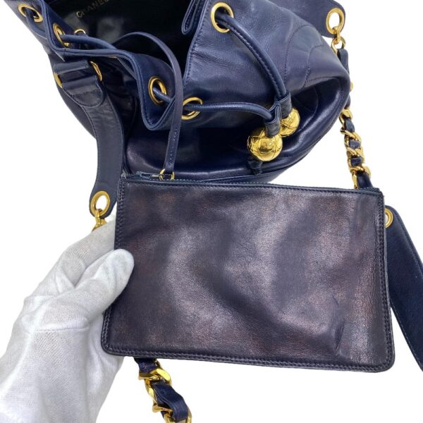 z0005402 11 Chanel Drawstring Chain Shoulder Bag Blue