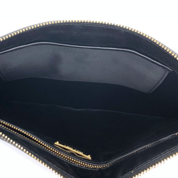 z0015 4 Miu Miu Clutch Bag Leather Black