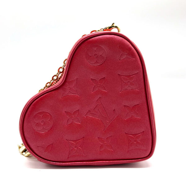 z0140 2 Louis Vuitton Chain Shoulder Bag Heart on Chain Red Leather