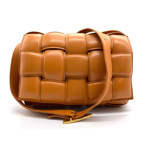 z0222 1 Bottega Veneta Lambskin Crossbody Shoulder Bag Brown