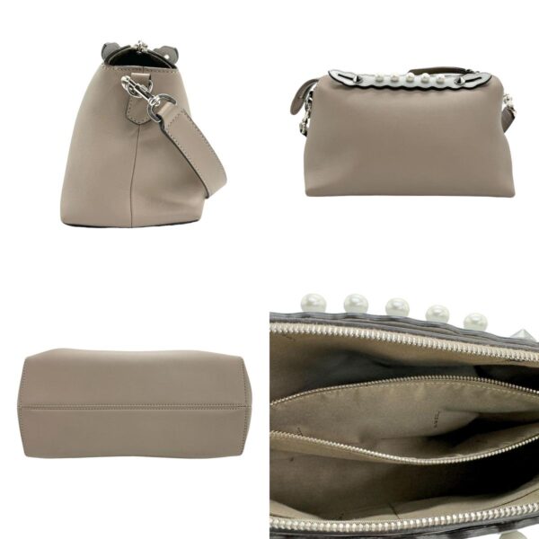 z1127 2 c Fendi Visible Shoulder Bag Leather Beige