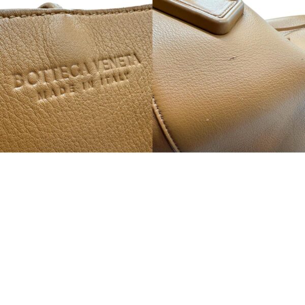 z2147 11 c Bottega Veneta Leather Handbag Camel