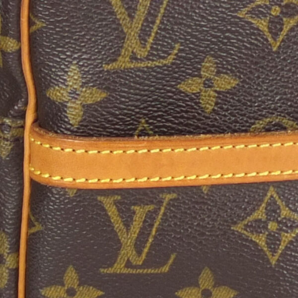 10003027 5 Louis Vuitton Danube Shoulder Bag Monogram