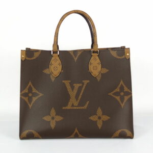 10003028 1 Louis Vuitton Marine Rouge Monogram Empreinte Montaigne MM