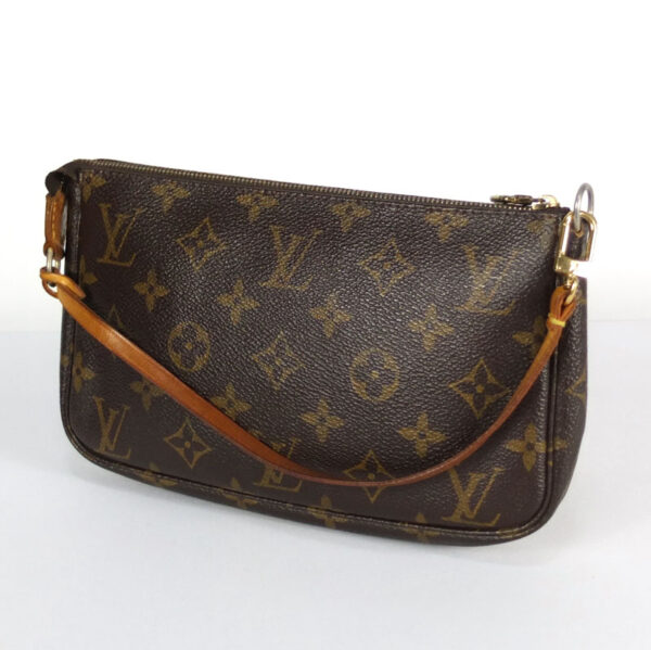 10003096 2 Louis Vuitton Pochette Accessoire Monogram