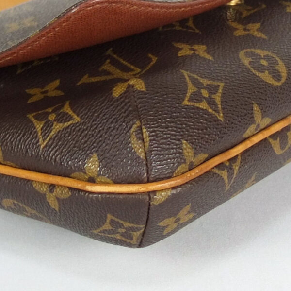 10003168 5 Louis Vuitton Musette Tango Short Monogram Shoulder Bag