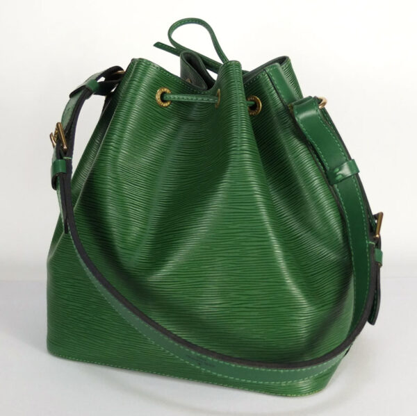 10003310 2 Louis Vuitton Petit Noe Epi Borneo Green Shoulder Bag