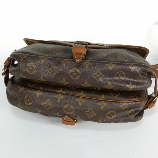 10003609 3 Louis Vuitton Saumur 30 Monogram Shoulder Bag