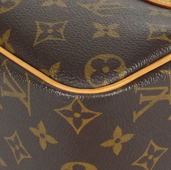 10003712 4 Louis Vuitton Citè MM Monogram Shoulder Bag