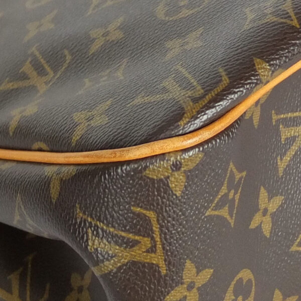 10003743 5 Louis Vuitton Batignolles Oriental Monogram Shoulder Bag