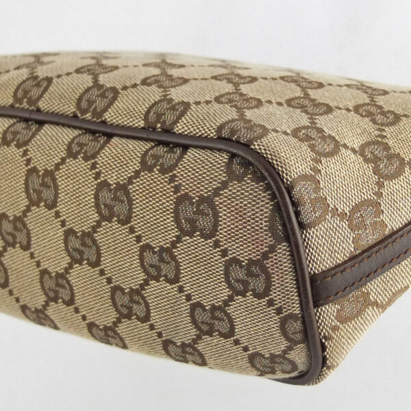 10004571 3 Gucci GG Accessory Pouch Beige