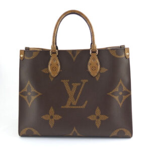 10004671 1 Louis Vuitton Zippy Wallet Monogram