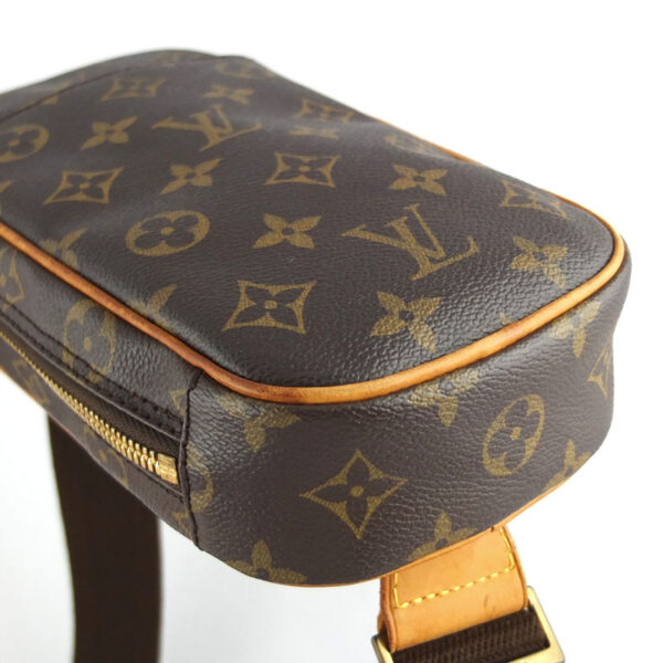 10004701 3 Louis Vuitton Pochette Ganju Monogram Body Bag