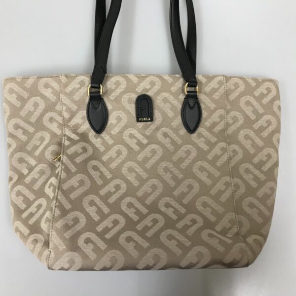 1004100981039 3 Furla Handbag Beige