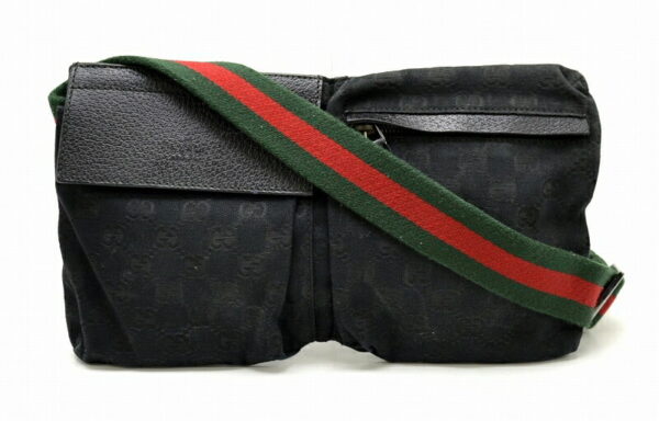 11460447 Gucci GG Canvas Body Bag Waist Pouch Black