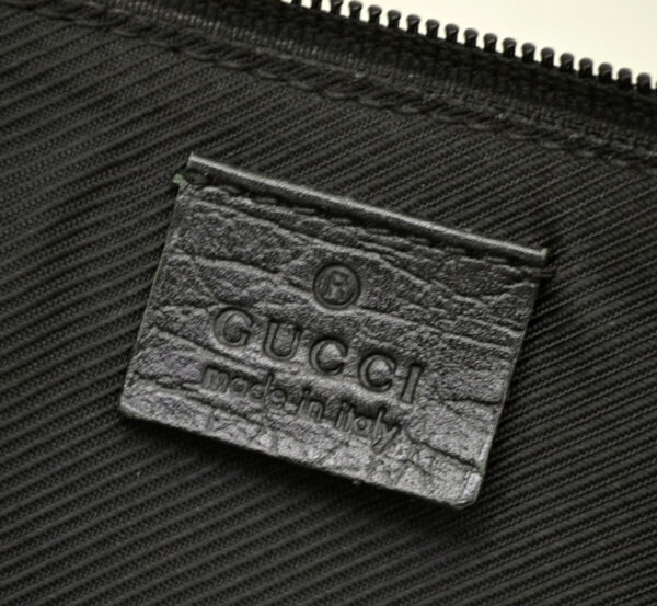 11500272 8 Gucci GG Handbag Black