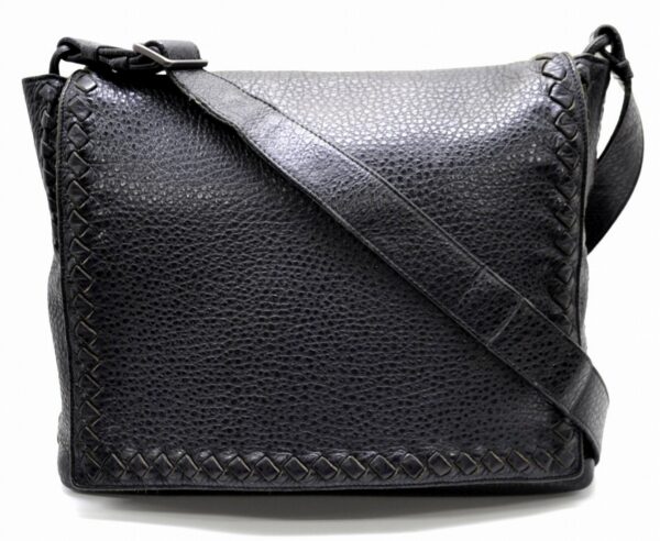 11501140 Bottega Veneta Leather Messenger Bag Black