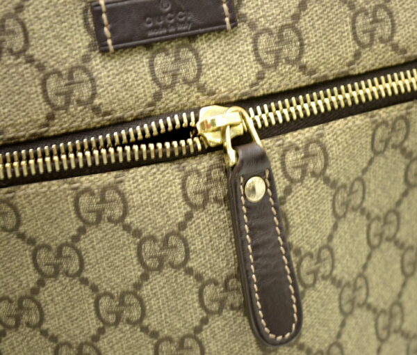 11510103 6 Gucci GG Plus Supreme Shoulder Bag Beige Brown