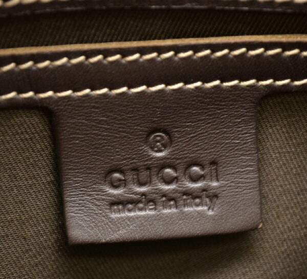 11510103 8 Gucci GG Plus Supreme Shoulder Bag Beige Brown