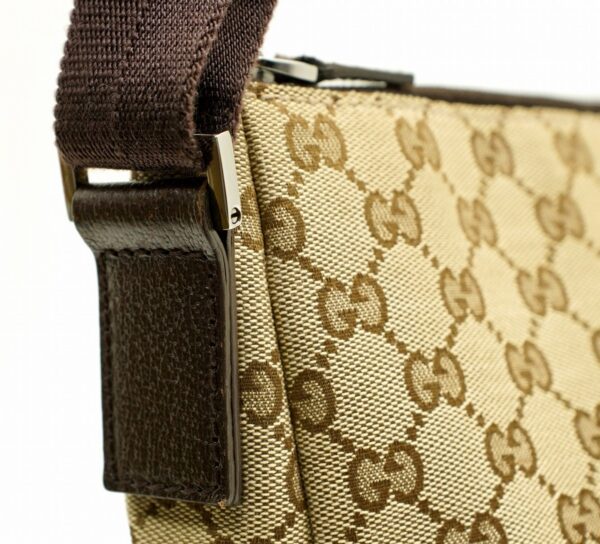 11571223 5 Gucci GG Canvas Crossbody Bag Leather Khaki Beige Brown