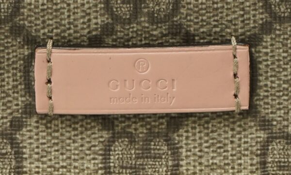 11590839 8 Gucci GG Supreme Shoulder Pochette Leather Khaki Beige Pink