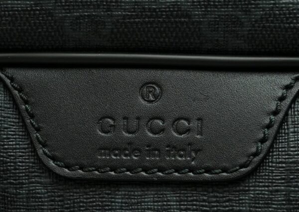 11590845 8 Gucci GG Supreme Briefcase Leather Black