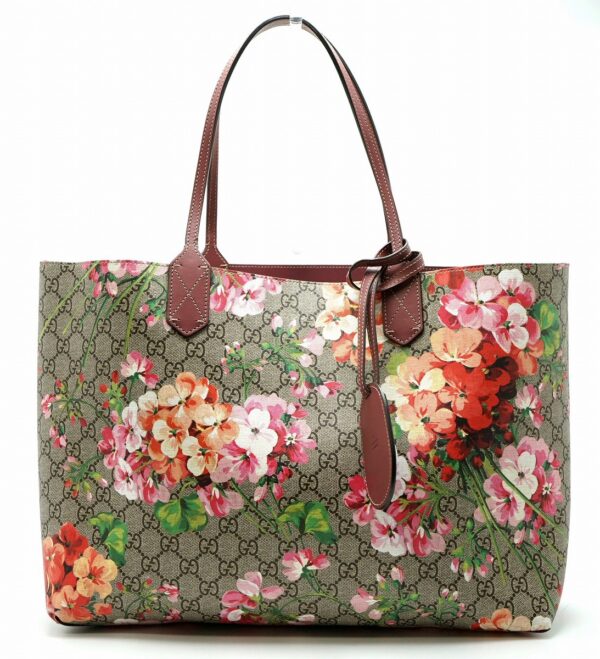 11591472 Gucci GG Blooms Reversible Leather Tote Rose Beige