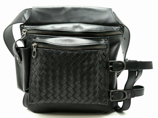 11600602 Bottega Veneta Intrecciato Waist Bag Black