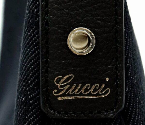 11601093 8 Gucci GG Canvas Shoulder Black Leather