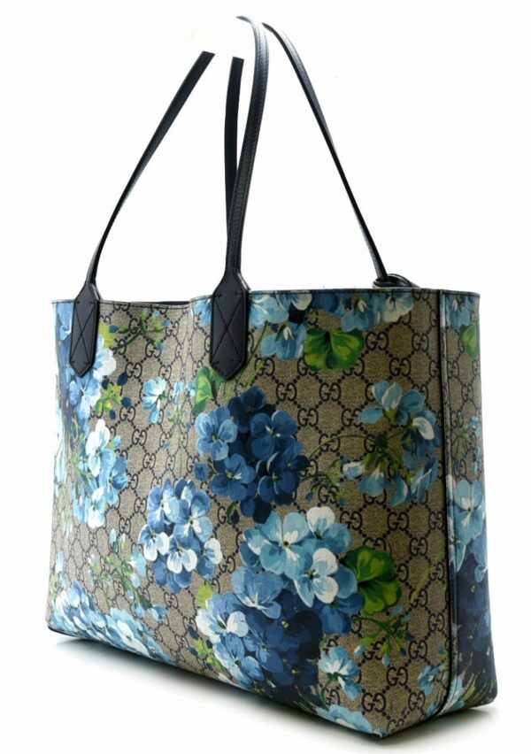 11601227 1 Gucci GG Blooms Reversible Leather Tote Bag Flower Navy Blue