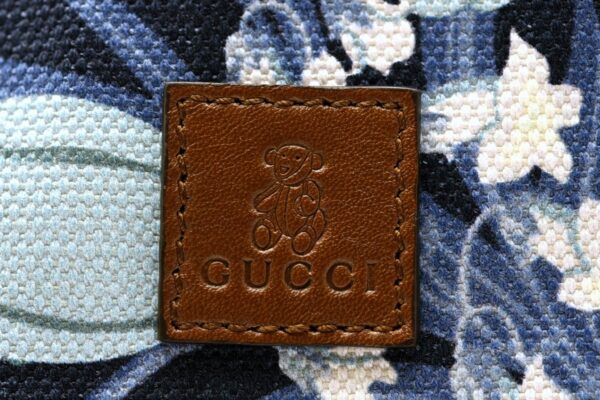 11601229 8 Gucci Tote Bag Flower Pattern Navy