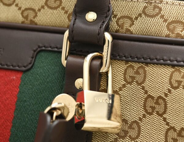 11630476 6 Gucci GG Business Bag Beige