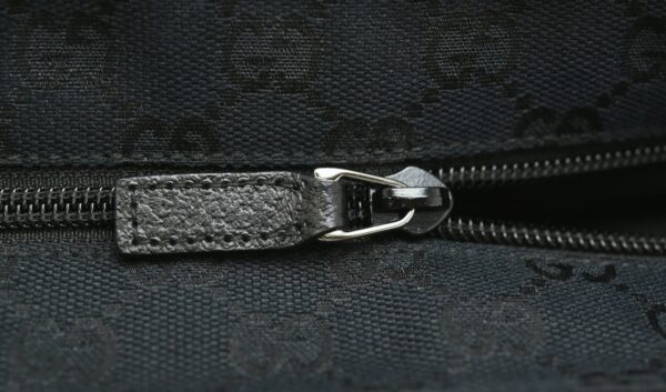 11630804 5 Gucci GG Tote Bag Black