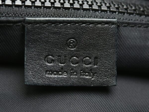 11641250 8 Gucci Sherry Line Crossbody Black