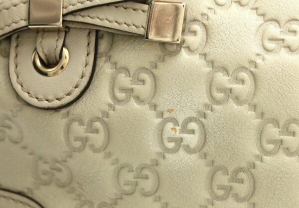 11650599 7 Gucci Guccisima Bag Off White