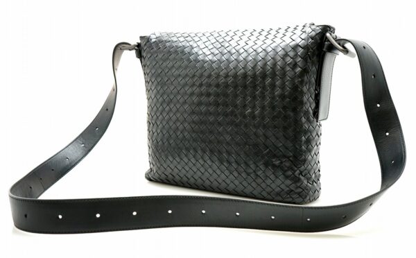 11650611 1 Bottega Veneta Intrecciato Messenger Bag Shoulder Bag Black