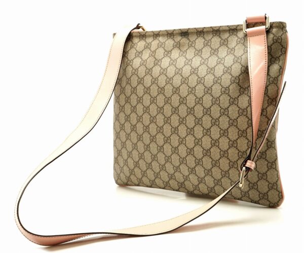 11650773 1 Gucci GG Supreme Shoulder Bag Khaki