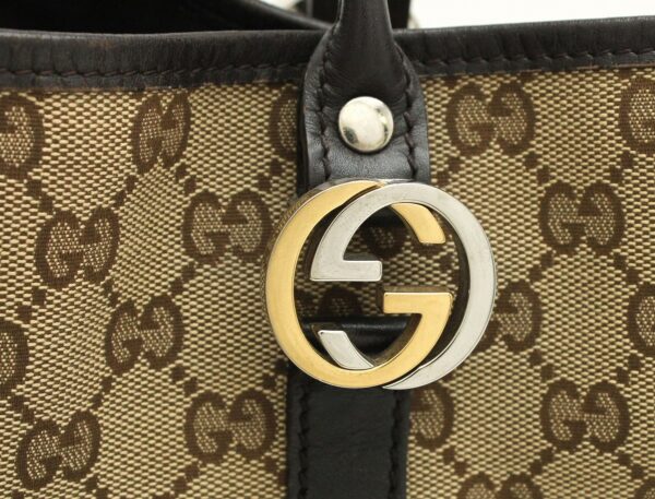 11651149 6 Gucci GG Handbag Khaki