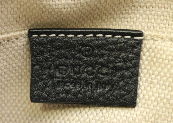 11651202 8 Gucci Soho Leather Shoulder Bag Black