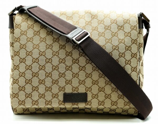 11651242 Gucci GG Canvas Messenger Bag Khaki