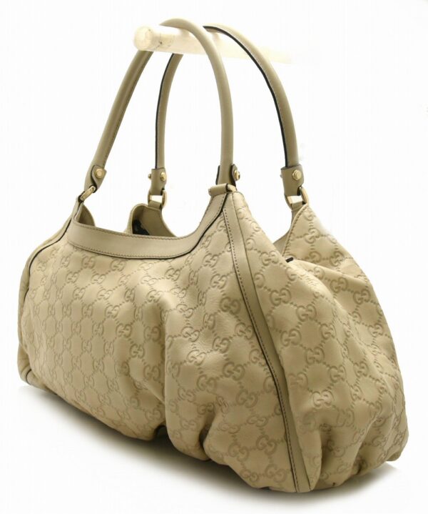 11660208 1 Gucci Guccisima Tote Bag Ivory