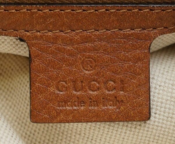 11660210 8 Gucci Miss GG Hobo Beige