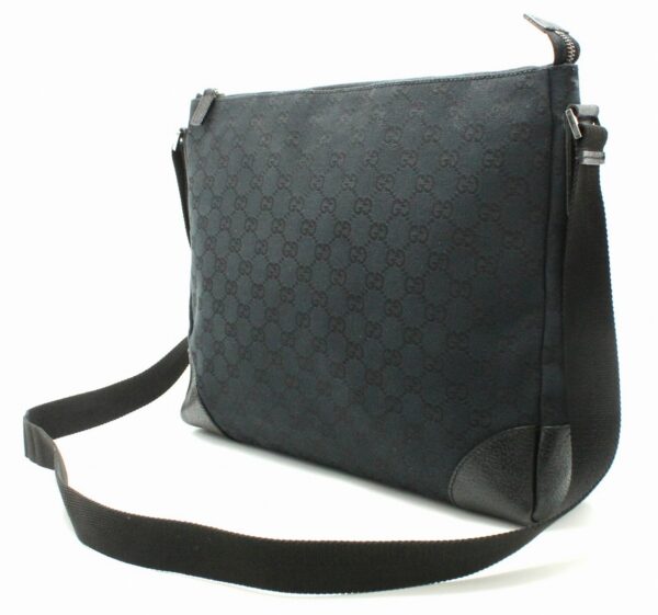 11660433 1 Gucci GG Supreme Shoulder Bag Black