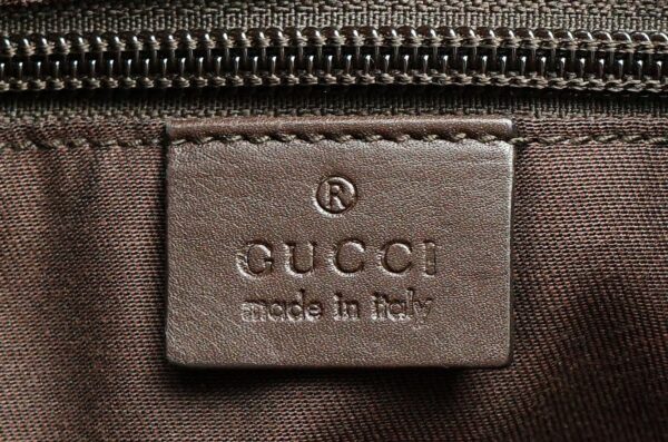 11661425 8 Gucci GG Canvas Punching Shoulder Bag Khaki