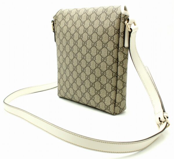 11661597 1 Gucci GG Supreme Shoulder Bag Beige