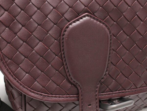 11662183 7 Bottega Veneta Intrecciato Gardena Messenger Bag Leather Purple Brown