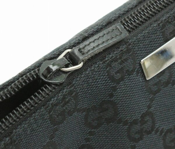 11662243 5 Gucci GG Canvas Accessory Pouch Black