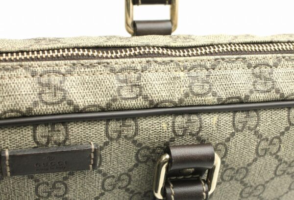 11662266 6 Gucci GG Supreme Business Bag Khaki